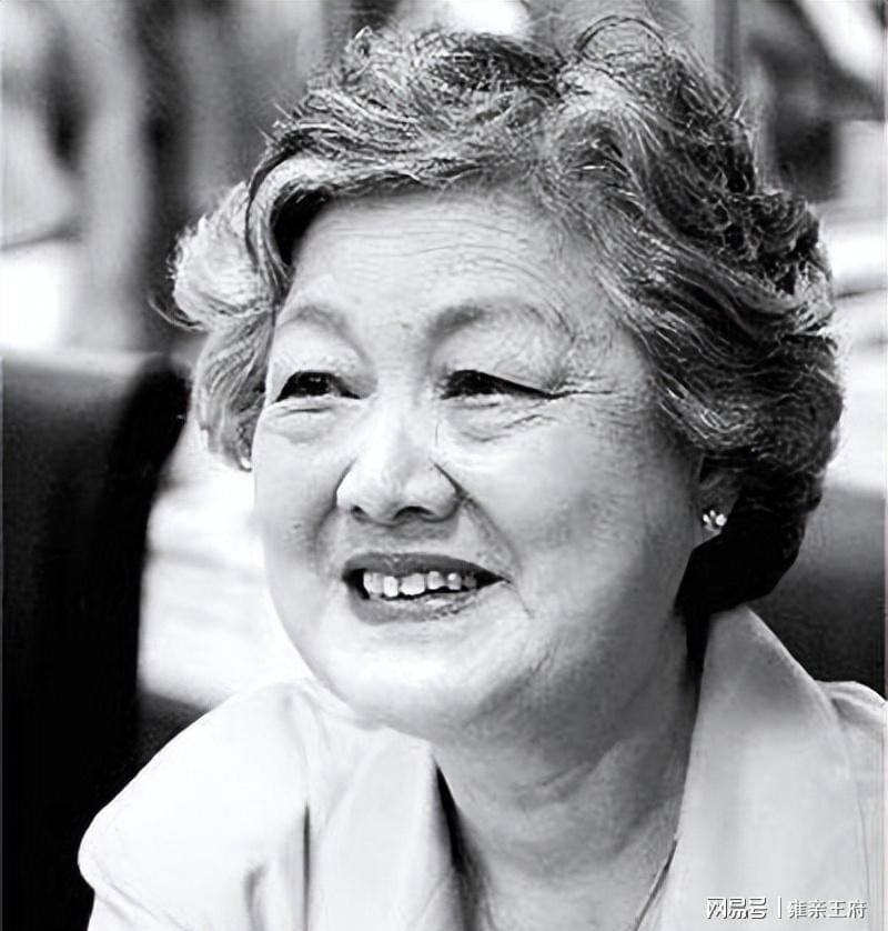 旺财28官方网站-08年章含之逝世，临终前留下遗言，洪晃因何说：妈妈是个聪明人？